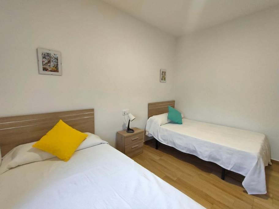 Apartamento Acerota, Con Parking Gratuito コルドバ エクステリア 写真